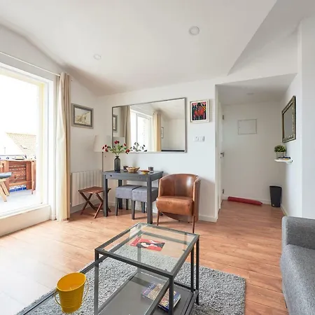 Belle Vue Sur Le Tage Apartment Lisbon